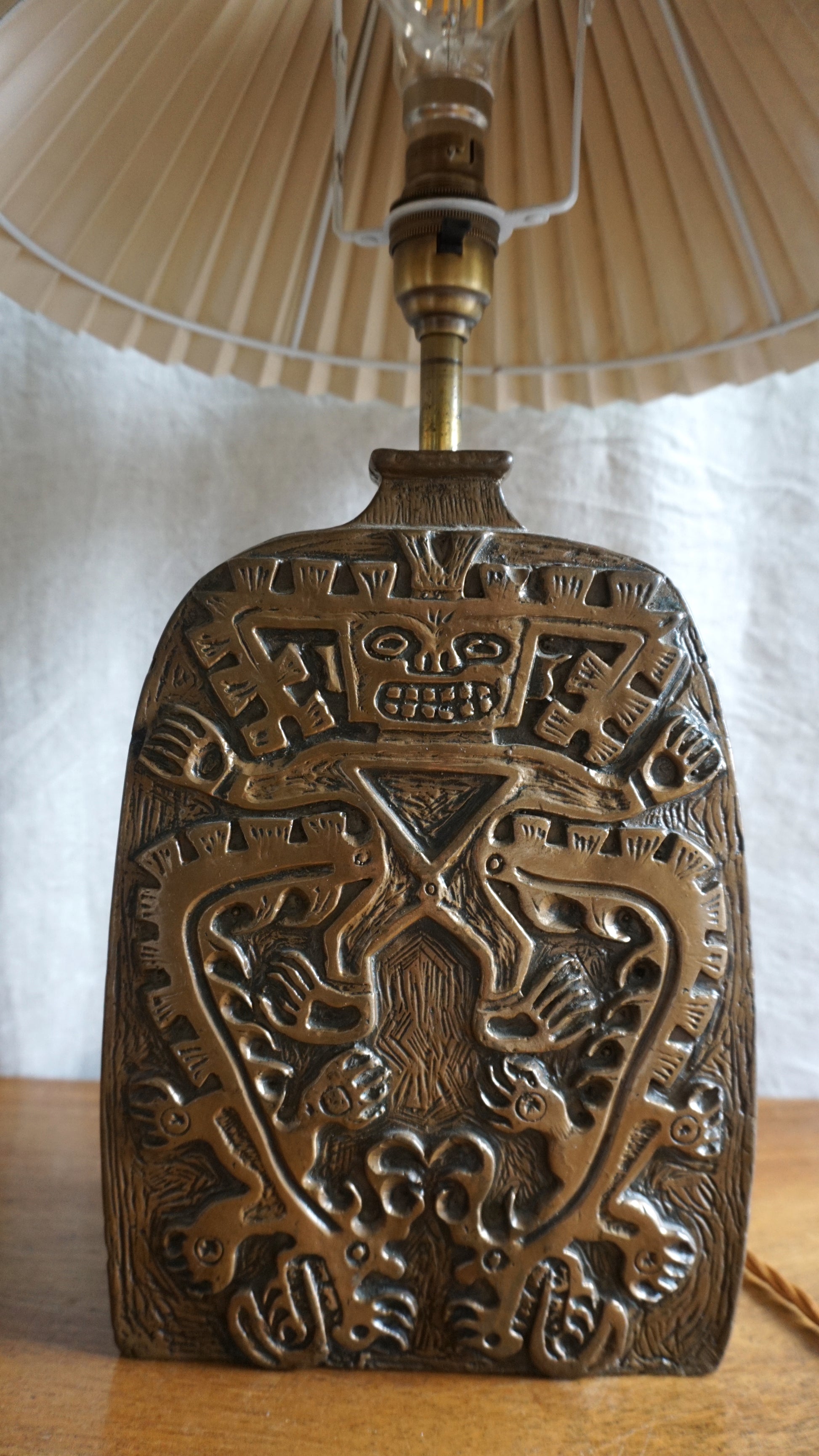 Brutalist Aztec Style 1970s Resin Table Lamp