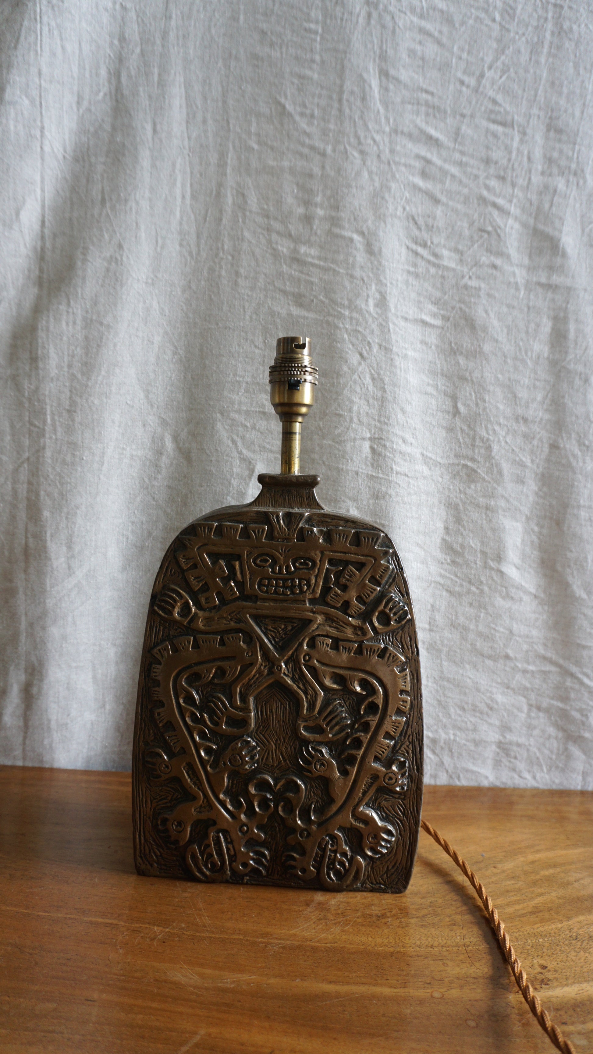 Brutalist Aztec Style 1970s Resin Table Lamp
